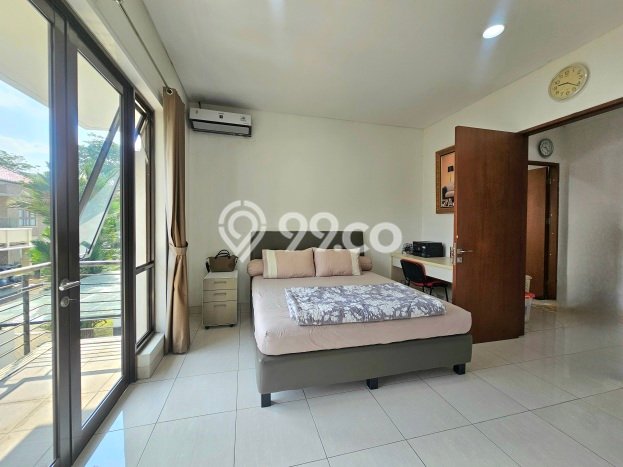 Dijual Rumah Mewah Elegan Dengan View Cantik di BSD Green Cove, Tangerang Dijual Rumah Mewah Elegan Dengan View Cantik di BSD Green Cove, Tangerang