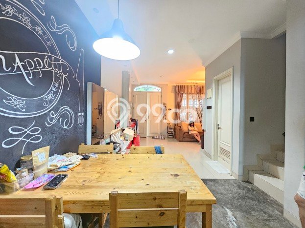 Rumah Elit LB 136m2 Siap Pakai Desain Elegan di Green Lake City, Jakarta Barat Rumah Elit LB 136m2 Siap Pakai Desain Elegan di Green Lake City, Jakarta Barat