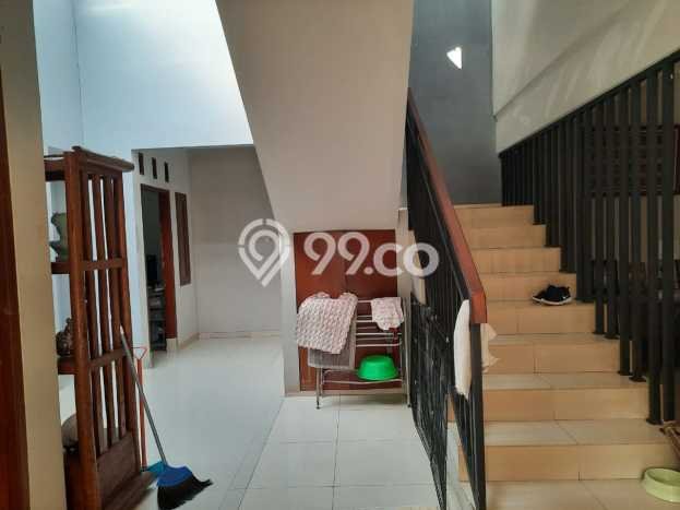 Rumah Strategis Minimalis Lb 200m2 di Depok, Cirebon Rumah Strategis Minimalis Lb 200m2 di Depok, Cirebon