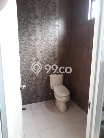 LOKASI STRATEGIS! Ruko di , Luas 144m2m², Kawasan Komersial LOKASI STRATEGIS! Ruko di , Luas 144m2m², Kawasan Komersial