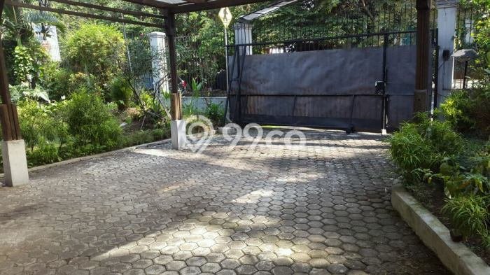 Dijual Rumah Luas Elegan Dengan View Eksklusif di Paledang, Bogor Dijual Rumah Luas Elegan Dengan View Eksklusif di Paledang, Bogor