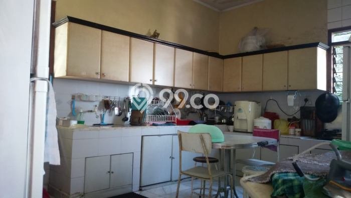 Dijual Rumah Luas Elegan Dengan View Eksklusif di Paledang, Bogor Dijual Rumah Luas Elegan Dengan View Eksklusif di Paledang, Bogor