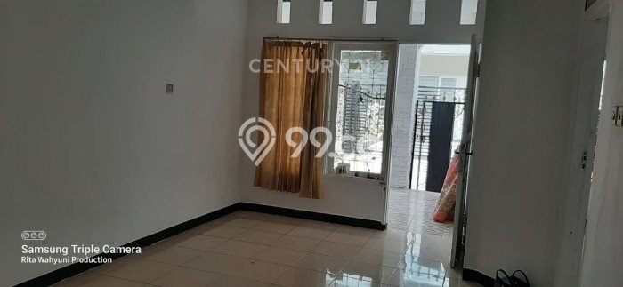 Rumah Luas Asri 2 KT Siap Pakai di Tanah Sareal Bogor Rumah Luas Asri 2 KT Siap Pakai di Tanah Sareal Bogor