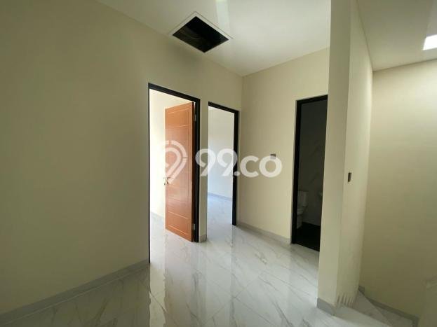 Jual Rumah Eksklusif 4 KT di Meruya, Jakarta Barat Jual Rumah Eksklusif 4 KT di Meruya, Jakarta Barat