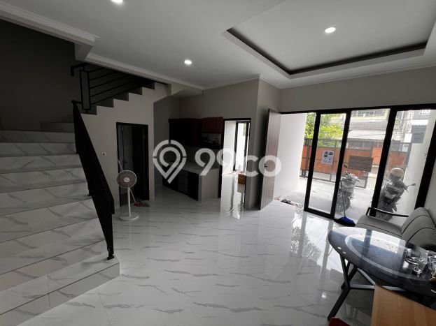 For Sale Hunian Rumah Terawat 3 KT di Villa Meruya, Jakarta Barat For Sale Hunian Rumah Terawat 3 KT di Villa Meruya, Jakarta Barat