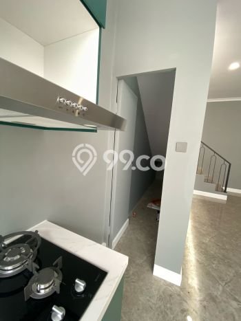 Jual Rumah Bagus Siap Huni LB 160m2 di Kebon Jeruk, Jakarta Barat Jual Rumah Bagus Siap Huni LB 160m2 di Kebon Jeruk, Jakarta Barat