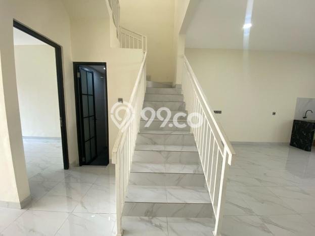 Jual Rumah Eksklusif 4 KT di Meruya, Jakarta Barat Jual Rumah Eksklusif 4 KT di Meruya, Jakarta Barat