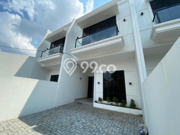 Rumah Modern 4 KT di Meruya Jakarta Barat Rumah Modern 4 KT di Meruya Jakarta Barat