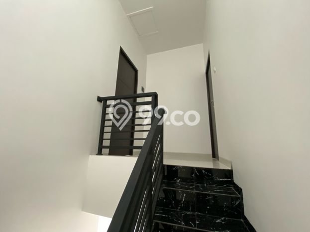 Dijual Hunian Rumah Nyaman 3 Kamar di Villa Meruya, Jakarta Barat Dijual Hunian Rumah Nyaman 3 Kamar di Villa Meruya, Jakarta Barat