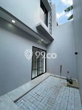 Rumah Minimalis 4 KT di Meruya Jakarta Barat Rumah Minimalis 4 KT di Meruya Jakarta Barat