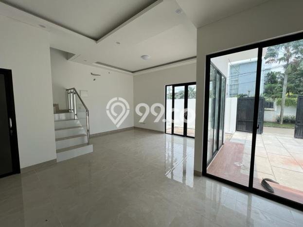 Rumah Luas Asri 3 KT Siap Huni di Meruya Jakarta Barat Rumah Luas Asri 3 KT Siap Huni di Meruya Jakarta Barat