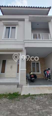 Hunian Cantik Modern Lb 90m2 di Jagakarsa, Jakarta Selatan Hunian Cantik Modern Lb 90m2 di Jagakarsa, Jakarta Selatan