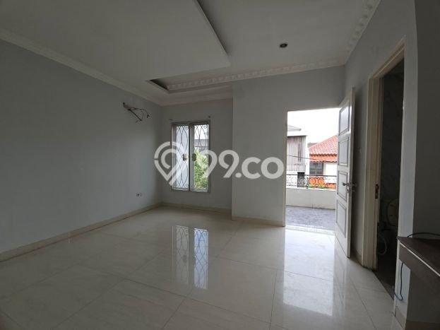 Rumah sewa siap pakai 5 KT di Pondok Indah, Jakarta Selatan Rumah sewa siap pakai 5 KT di Pondok Indah, Jakarta Selatan