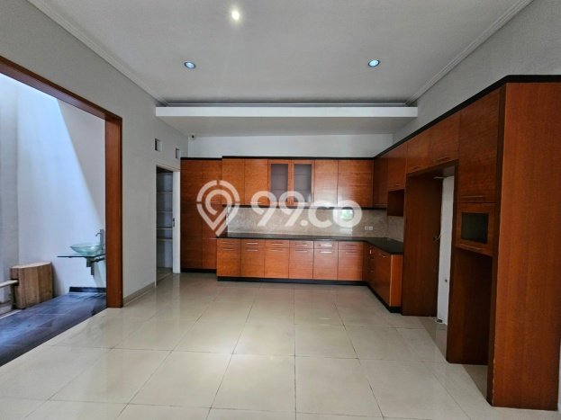 Dijual Rumah Mewah Megah Dengan View Cantik di Pondok Indah, Jakarta Selatan Dijual Rumah Mewah Megah Dengan View Cantik di Pondok Indah, Jakarta Selatan