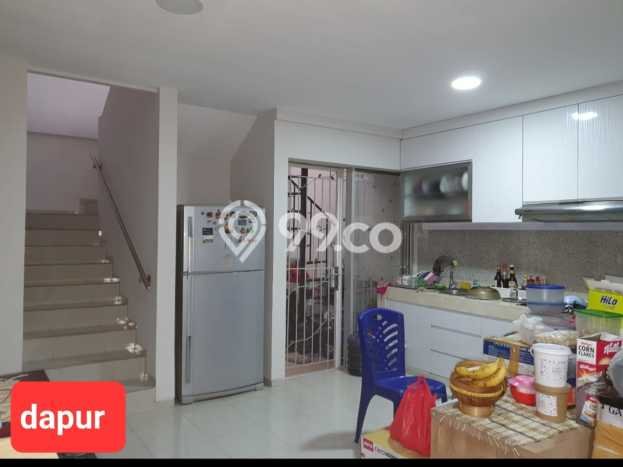 Rumah Elit Modern Siap Huni di Meruya Jakarta Barat Rumah Elit Modern Siap Huni di Meruya Jakarta Barat