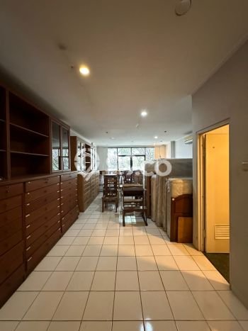 Ruko Bagus LT 1400m2 LB 1800m2 Dijual di Kebayoran Lama Jakarta Selatan Ruko Bagus LT 1400m2 LB 1800m2 Dijual di Kebayoran Lama Jakarta Selatan