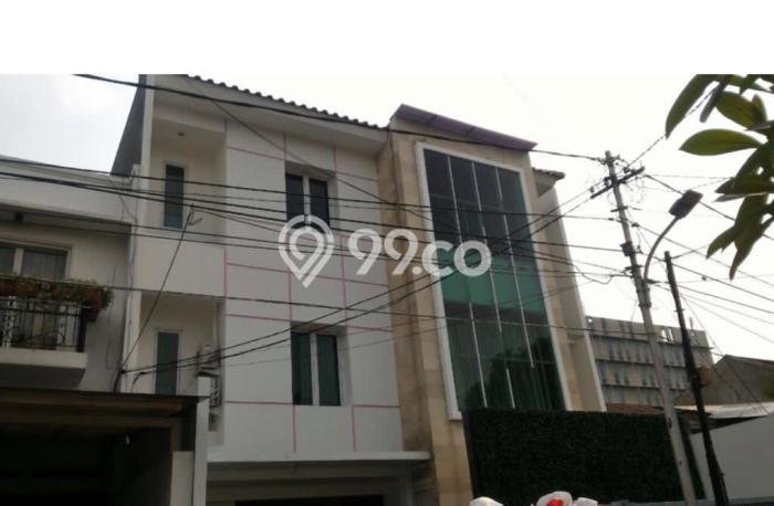 Dijual Rumah Luas Elegan Dengan View Eksklusif di Pondok Indah, Jakarta Selatan Dijual Rumah Luas Elegan Dengan View Eksklusif di Pondok Indah, Jakarta Selatan