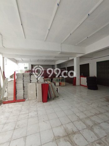 Ruko disewakan di Bandung Kidul Bandung dengan luas bangunan 600m2 Ruko disewakan di Bandung Kidul Bandung dengan luas bangunan 600m2