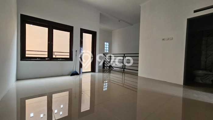 Rumah Strategis Modern Lb 110m2 di Dayeuhkolot, Bandung Rumah Strategis Modern Lb 110m2 di Dayeuhkolot, Bandung