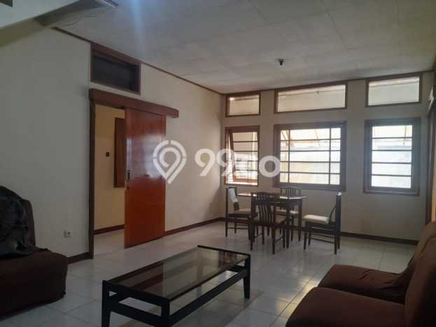 RECOMMENDED! Rumah di Cibeunying, 4 KT, Lokasi Strategis, Luas 170m² LB 122m² RECOMMENDED! Rumah di Cibeunying, 4 KT, Lokasi Strategis, Luas 170m² LB 122m²