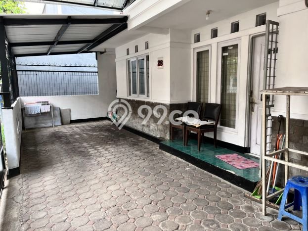 DREAM HOME! Rumah area Cicendo, 4 KT, Free Macet, Luas 120m² LB 200m² DREAM HOME! Rumah area Cicendo, 4 KT, Free Macet, Luas 120m² LB 200m²