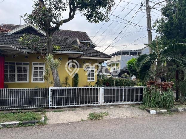 Rumah Luas Asri 4 KT Siap Pakai di Ujungberung Bandung Rumah Luas Asri 4 KT Siap Pakai di Ujungberung Bandung