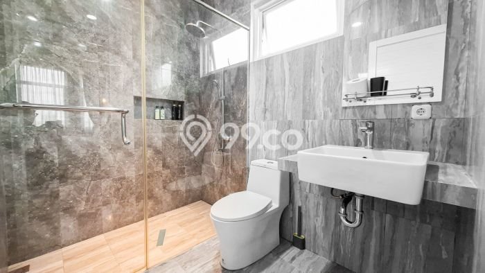 Disewakan Rumah Harga Terjangkau di Kota Baru Parahyangan Bandung dengan 4 Kamar Tidur Disewakan Rumah Harga Terjangkau di Kota Baru Parahyangan Bandung dengan 4 Kamar Tidur