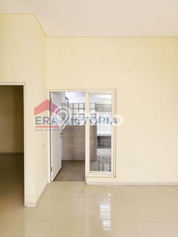 Rumah Modern Minimalis 2 KT Siap Huni di Sidoarjo Rumah Modern Minimalis 2 KT Siap Huni di Sidoarjo