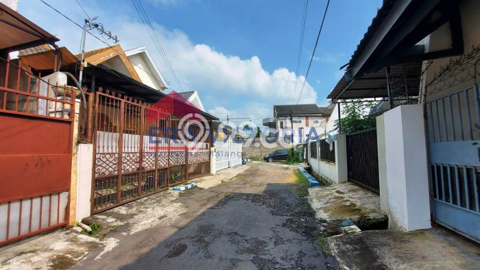 Rumah Strategis Modern Lb 60m2 di Sukun, Malang Rumah Strategis Modern Lb 60m2 di Sukun, Malang