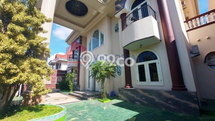 Rumah Eksklusif Dijual LT 775m2 di Araya, Malang Rumah Eksklusif Dijual LT 775m2 di Araya, Malang