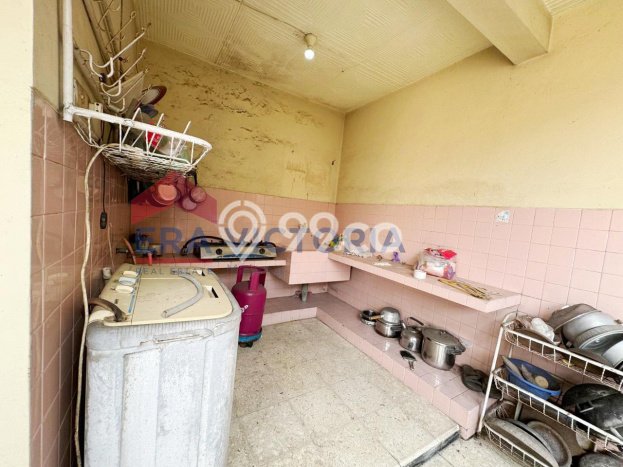 Siap Huni Hunian Elit 7 Kamar di Blimbing Dekat ke Mana Pun Siap Huni Hunian Elit 7 Kamar di Blimbing Dekat ke Mana Pun