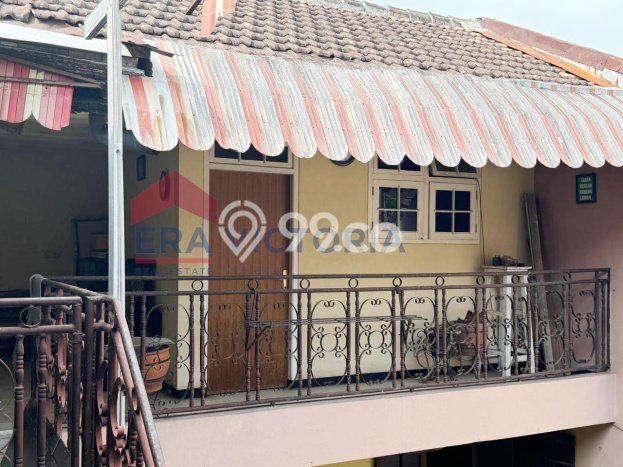 Siap Huni Hunian Elit 7 Kamar di Blimbing Dekat ke Mana Pun Siap Huni Hunian Elit 7 Kamar di Blimbing Dekat ke Mana Pun