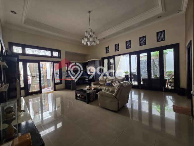Hot Offer Hunian Mewah Ideal dan Luas di Sukun, Malang Hot Offer Hunian Mewah Ideal dan Luas di Sukun, Malang