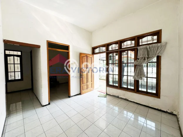 Jual Rumah Favorit Siap Huni LB 190m2 di Blimbing, Malang Jual Rumah Favorit Siap Huni LB 190m2 di Blimbing, Malang