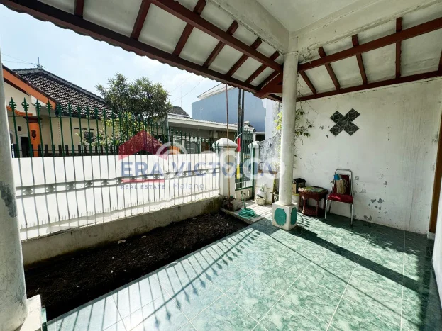 Jual Rumah Favorit Siap Huni LB 190m2 di Blimbing, Malang Jual Rumah Favorit Siap Huni LB 190m2 di Blimbing, Malang