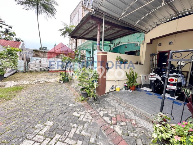 Rumah Modern Cantik 4 KT Siap Huni di Sukun Rumah Modern Cantik 4 KT Siap Huni di Sukun