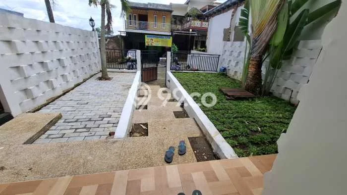 Rumah Elit Modern Tanpa Renovasi di Batu Malang Rumah Elit Modern Tanpa Renovasi di Batu Malang