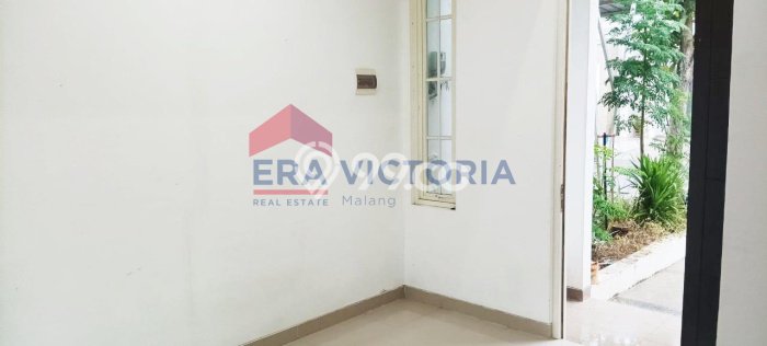 Rumah Modern Minimalis 2 KT Bisa Langsung Pindah di Kedungkandang Rumah Modern Minimalis 2 KT Bisa Langsung Pindah di Kedungkandang
