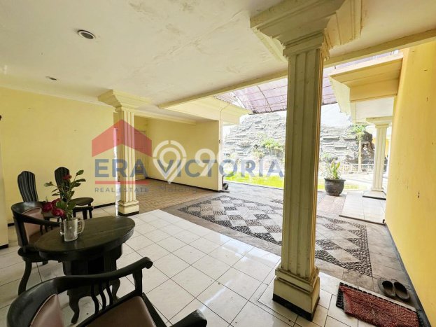 Rumah Mewah Siap Huni LT 699m2 di Blimbing, Malang Rumah Mewah Siap Huni LT 699m2 di Blimbing, Malang