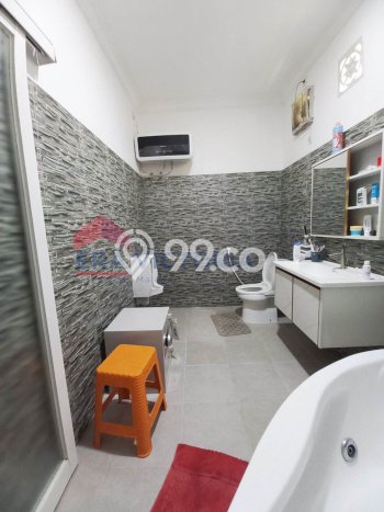 Dijual Cepat Rumah Bagus Siap Huni LB 130m2 di Pakis, Malang Dijual Cepat Rumah Bagus Siap Huni LB 130m2 di Pakis, Malang