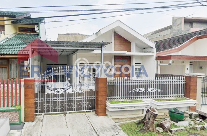Disewakan! Rumah 2 Kamar Tidur &
1 Kamar Mandi di Tidar, Malang Disewakan! Rumah 2 Kamar Tidur &
1 Kamar Mandi di Tidar, Malang