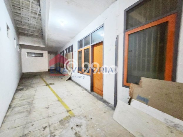 Gudang disewakan di Blimbing Malang dengan luas bangunan 2000m2 Gudang disewakan di Blimbing Malang dengan luas bangunan 2000m2