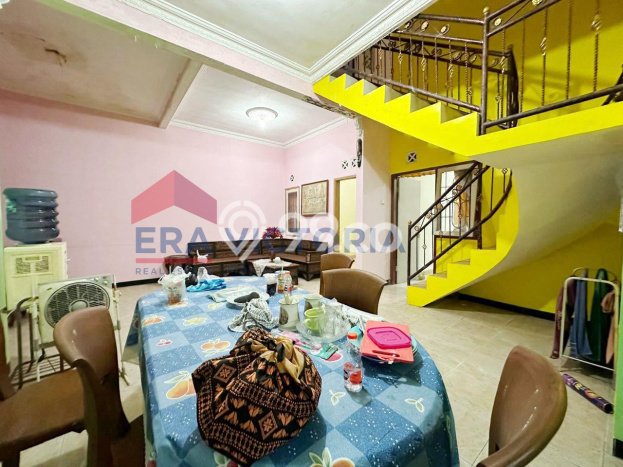 Rumah Mewah Dijual LT 216m2 di Pakis, Malang Rumah Mewah Dijual LT 216m2 di Pakis, Malang