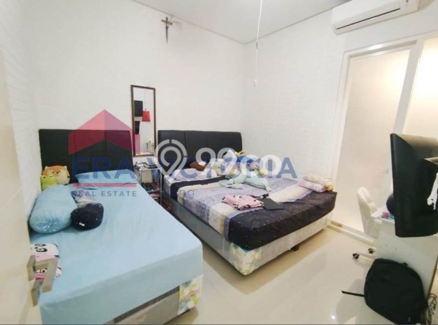 Hunian Cantik Modern Lb 98m2 di Blimbing, Malang Hunian Cantik Modern Lb 98m2 di Blimbing, Malang