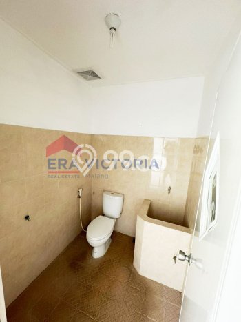 For Sale Rumah 3 Kamar Lokasi Strategis Bagus dan Strategis di Blimbing For Sale Rumah 3 Kamar Lokasi Strategis Bagus dan Strategis di Blimbing
