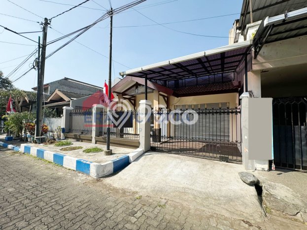 For Sale Rumah 3 Kamar Lokasi Strategis Bagus dan Strategis di Blimbing For Sale Rumah 3 Kamar Lokasi Strategis Bagus dan Strategis di Blimbing