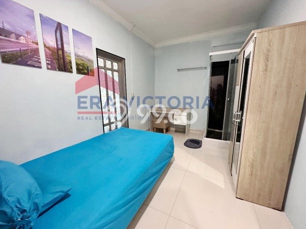 Rumah Modern 8 KT LT 314m2 di Araya Rumah Modern 8 KT LT 314m2 di Araya