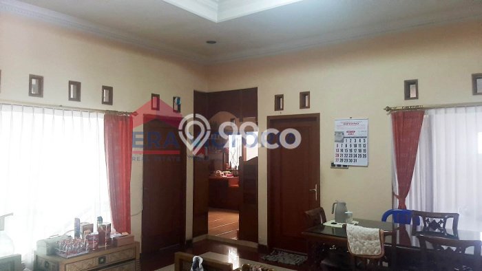 Siap Huni Rumah Mewah 5 Kamar di Blimbing Dekat ke Mana Saja Siap Huni Rumah Mewah 5 Kamar di Blimbing Dekat ke Mana Saja