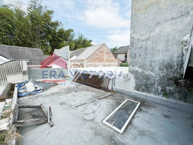Dijual Rumah 3 Kamar Lokasi Ideal Bagus dan Strategis di Karangploso Dijual Rumah 3 Kamar Lokasi Ideal Bagus dan Strategis di Karangploso