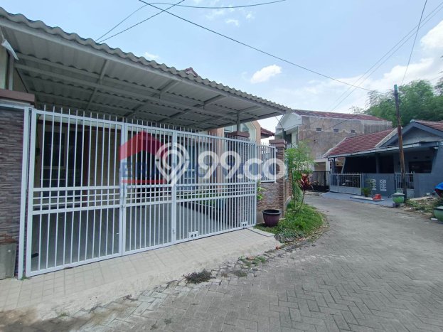 Dijual Cepat Rumah Bagus Siap Huni LB 150m2 di Singosari, Malang Dijual Cepat Rumah Bagus Siap Huni LB 150m2 di Singosari, Malang